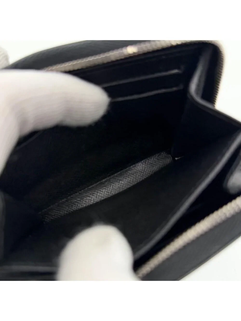 Louis Vuitton Zippy Coin Purse Epi Black